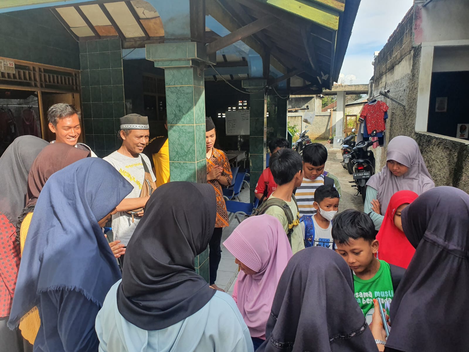 Galeri aktivitas Belajar Bersama Masyarakat ke-3